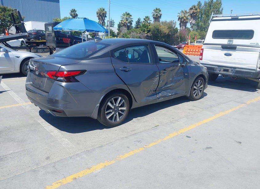 Nissan Versa
