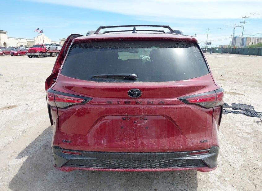 Toyota Sienna