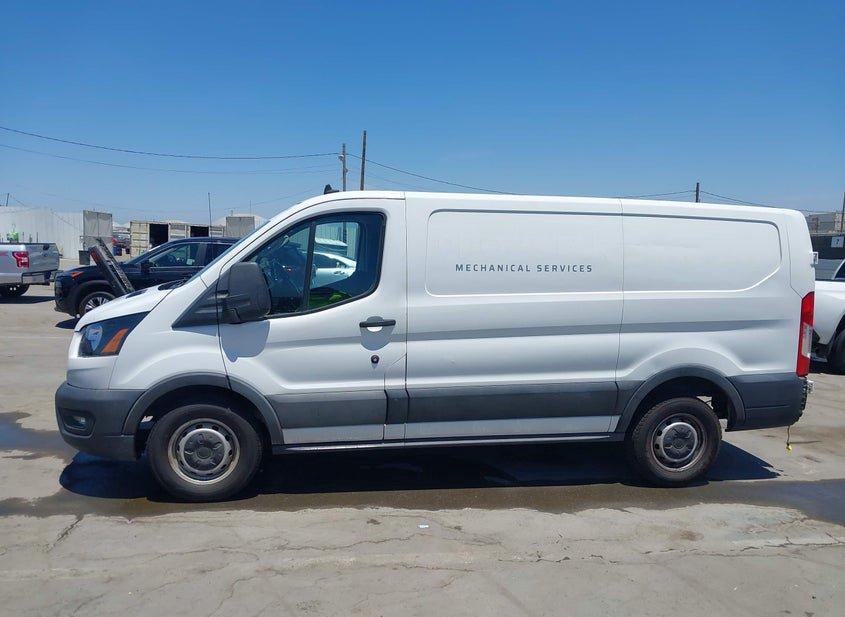 Ford Transit-150