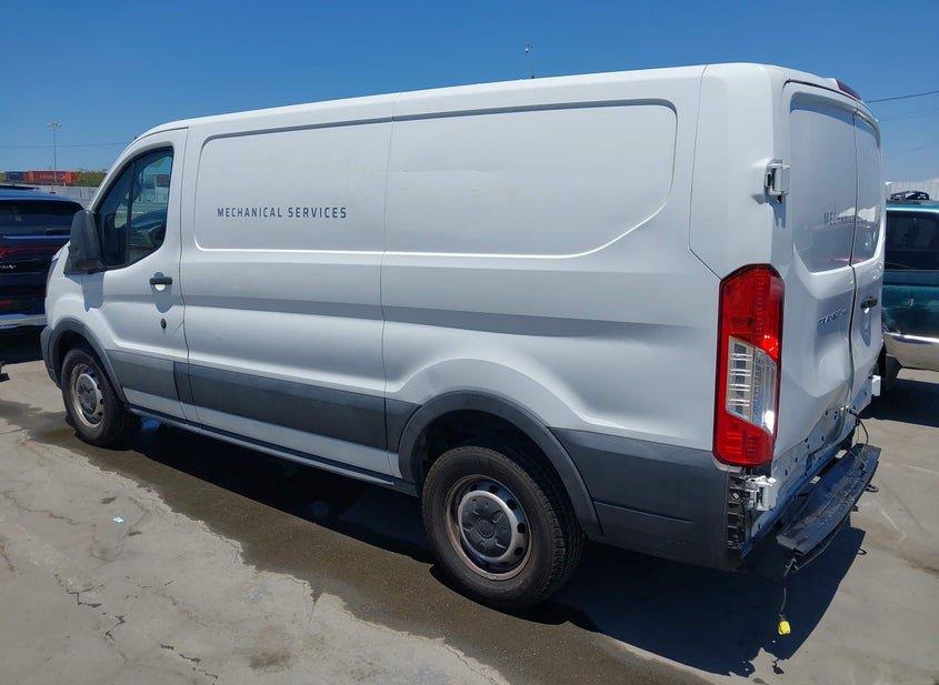 Ford Transit-150