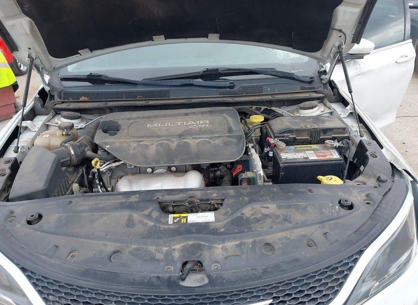 Chrysler 200
