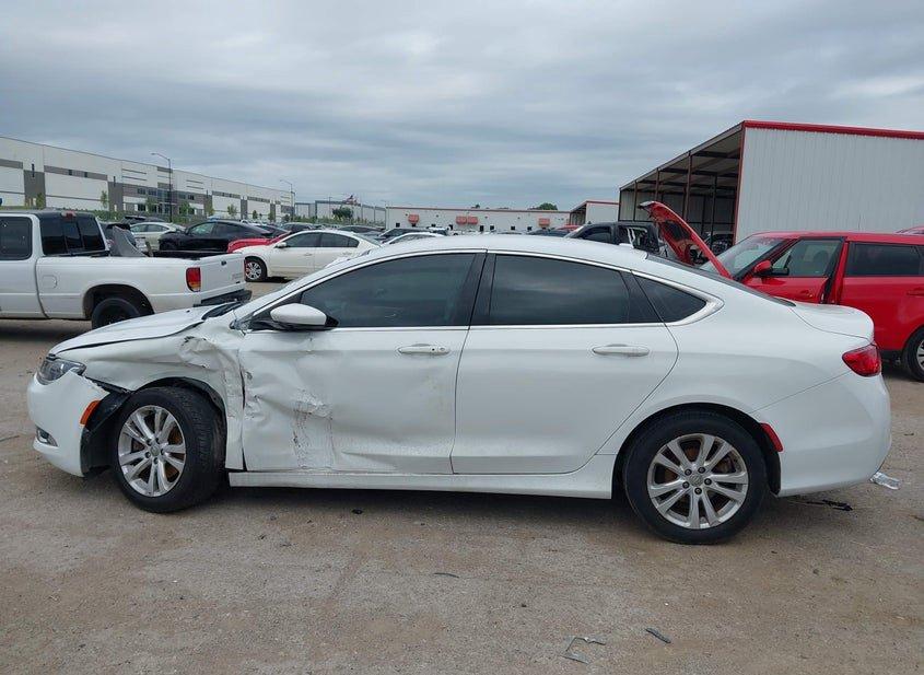Chrysler 200