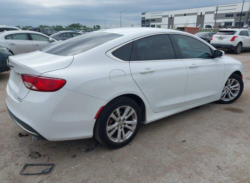 Chrysler 200
