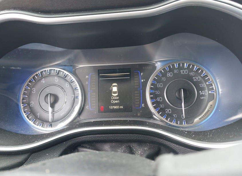 Chrysler 200