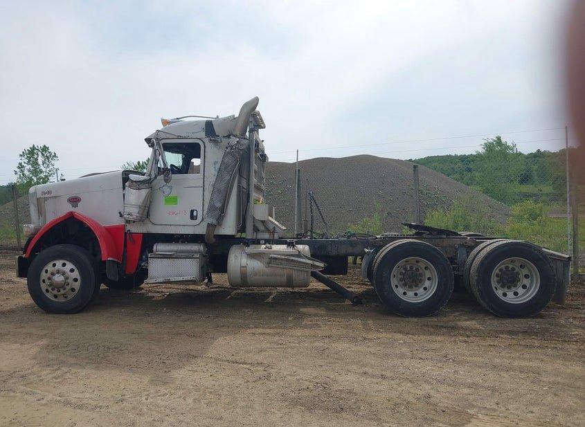 Peterbilt 388