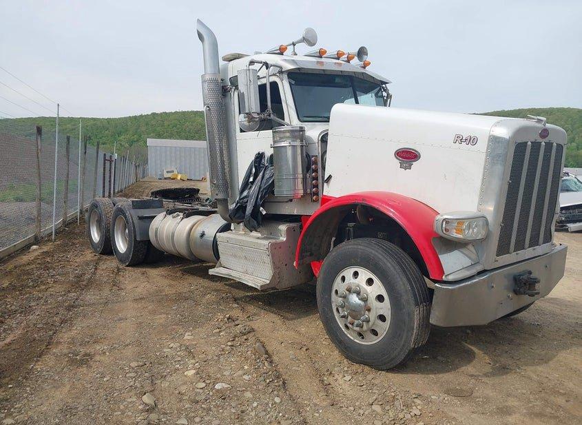 Peterbilt 388