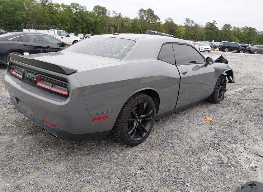 Dodge Challenger