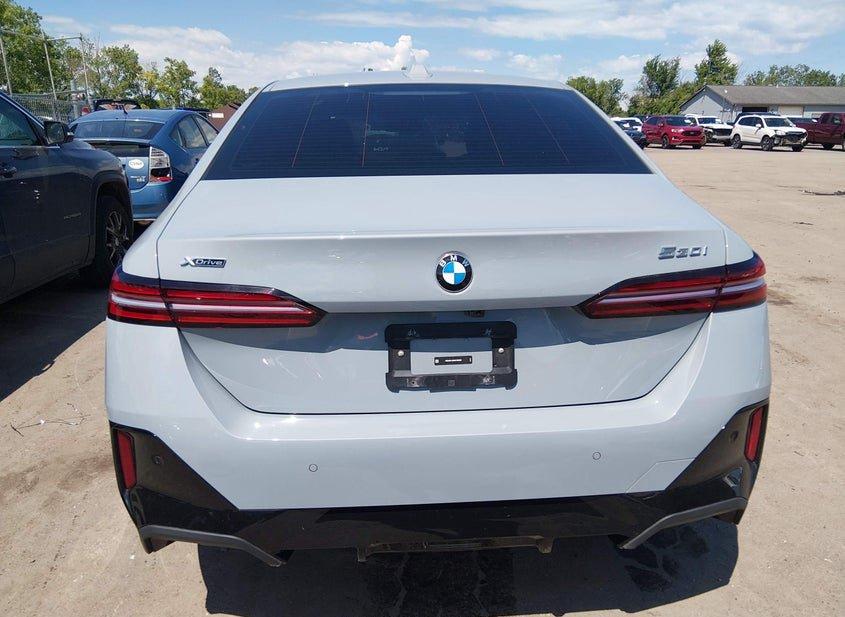 BMW 530I