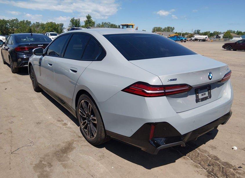 BMW 530I