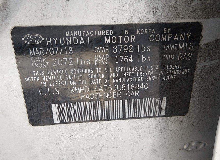 Hyundai Elantra