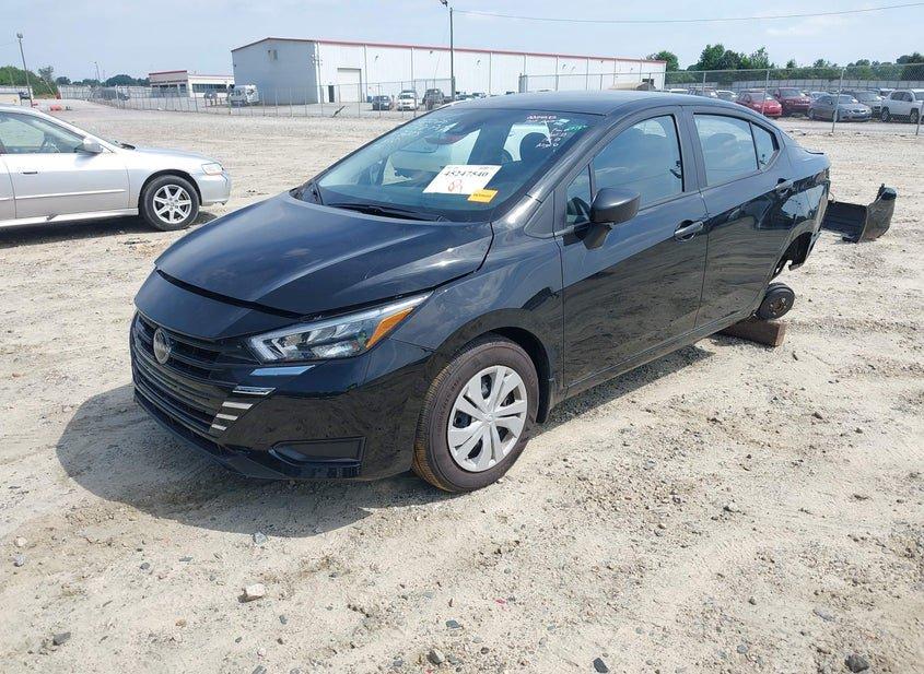 Nissan Versa