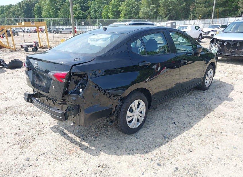 Nissan Versa