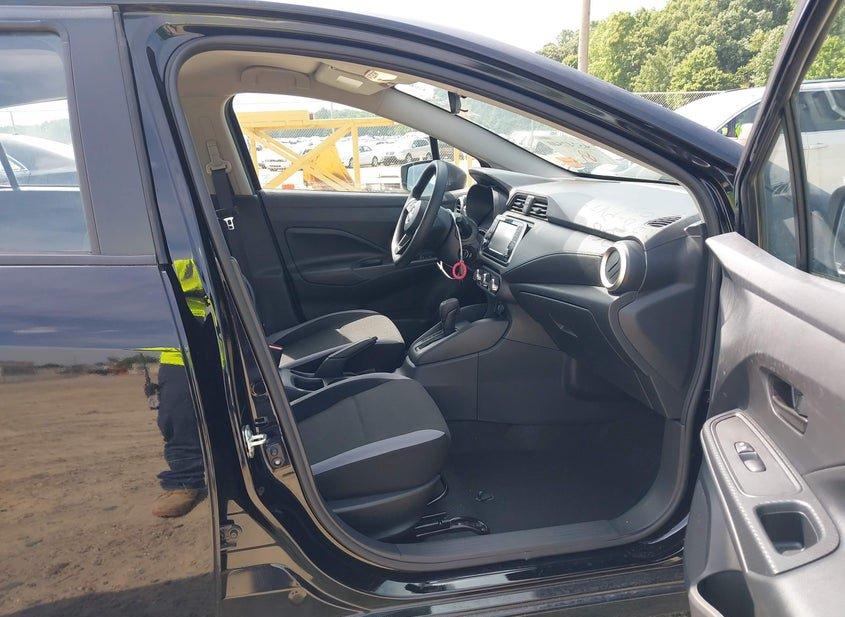 Nissan Versa