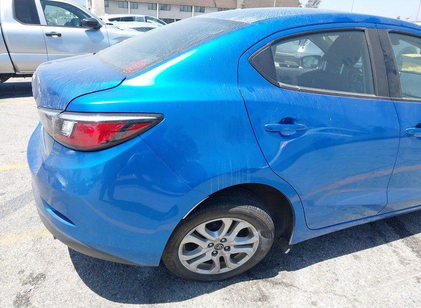 Toyota Yaris Ia