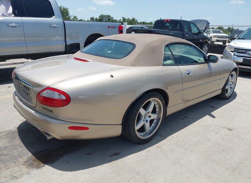 Jaguar Xk8