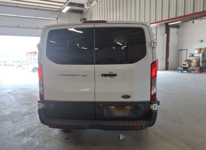 Ford Transit-350