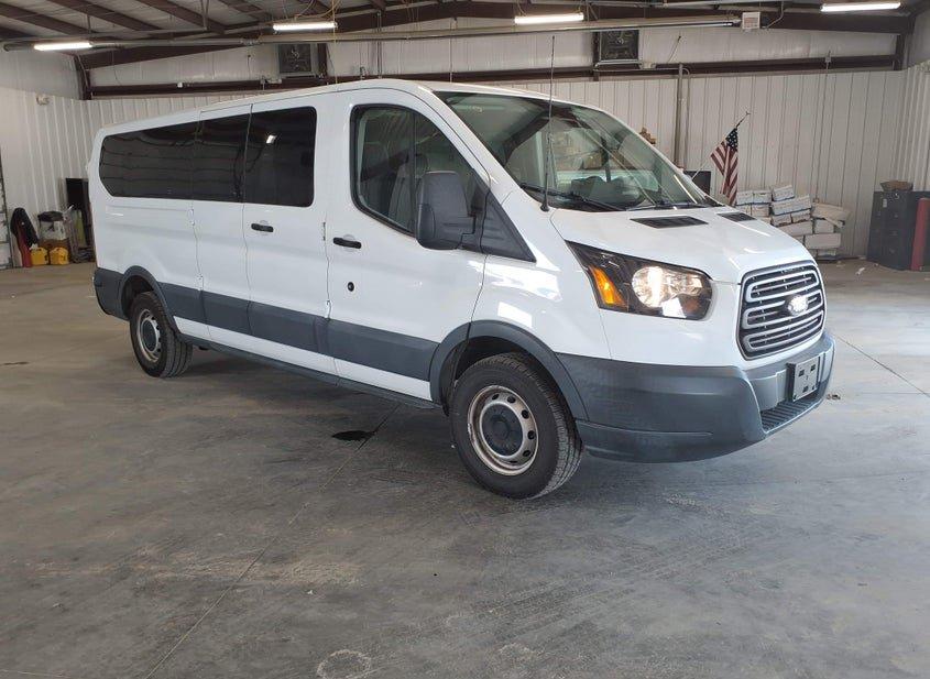 Ford Transit-350