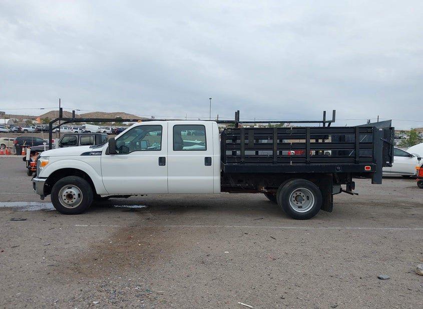 Ford F-350 Chassis