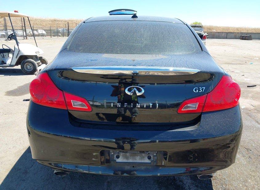 Infiniti G37