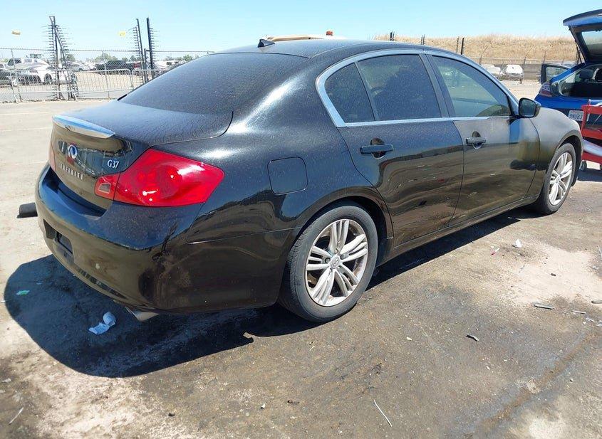 Infiniti G37