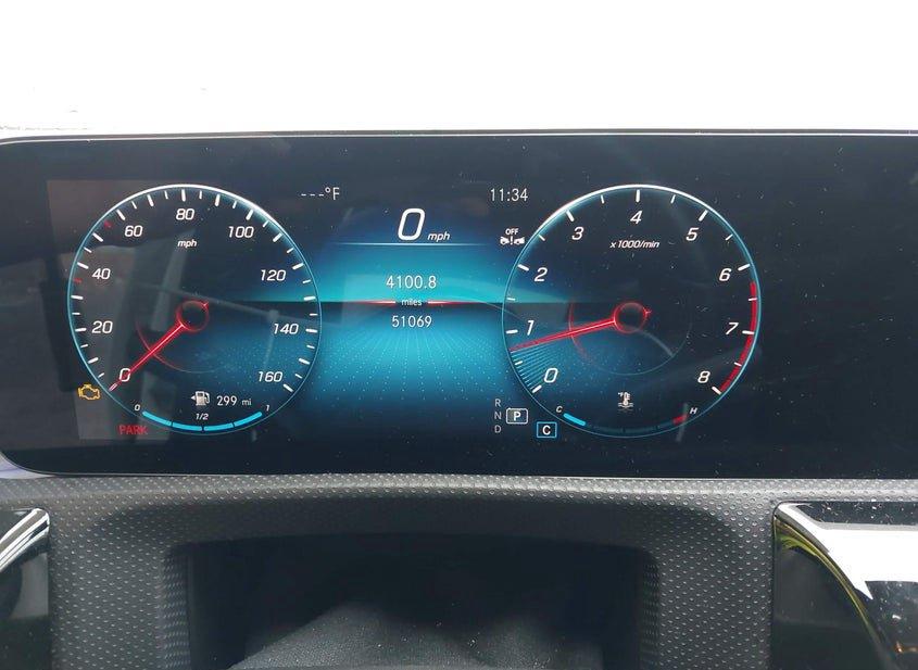 Mercedes-Benz A 220