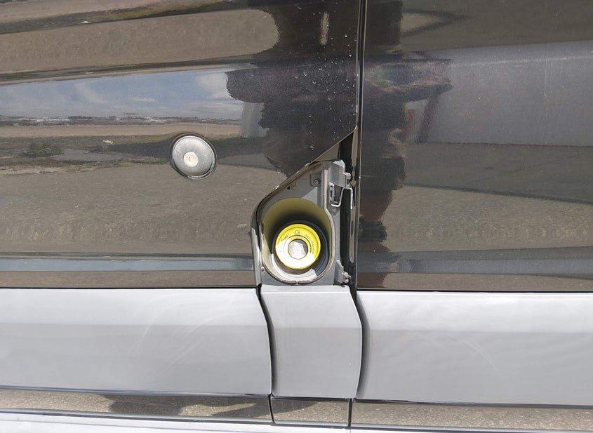 Ford Transit-150