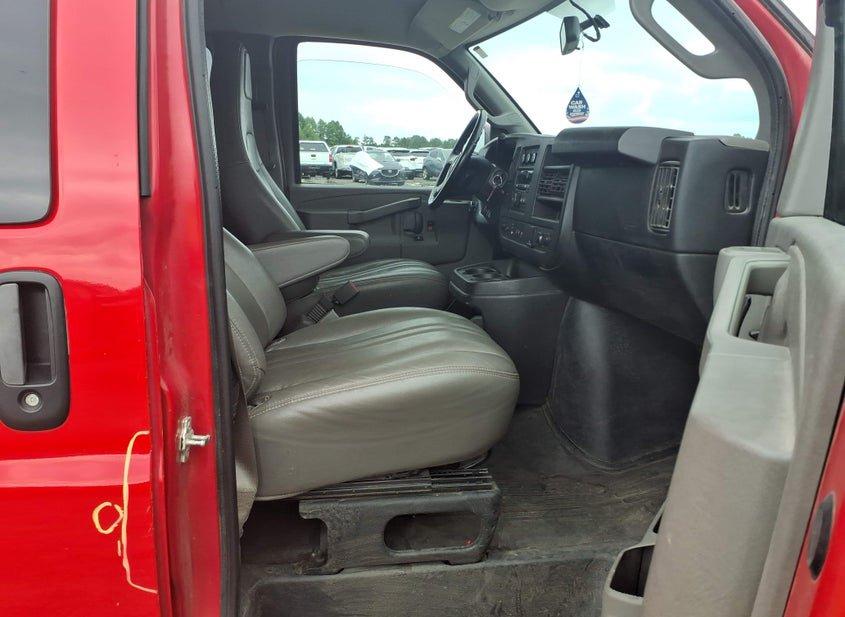 Chevrolet Express 3500
