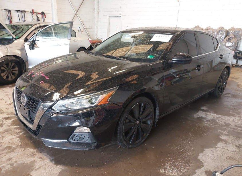 Nissan Altima