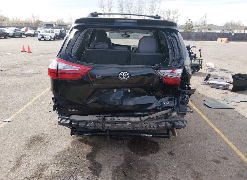 Toyota Sienna