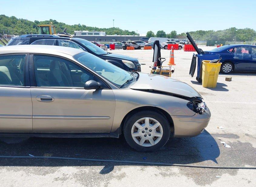 Ford Taurus