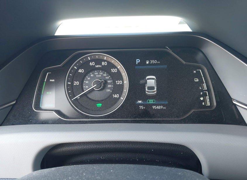 Hyundai Ioniq Hybrid