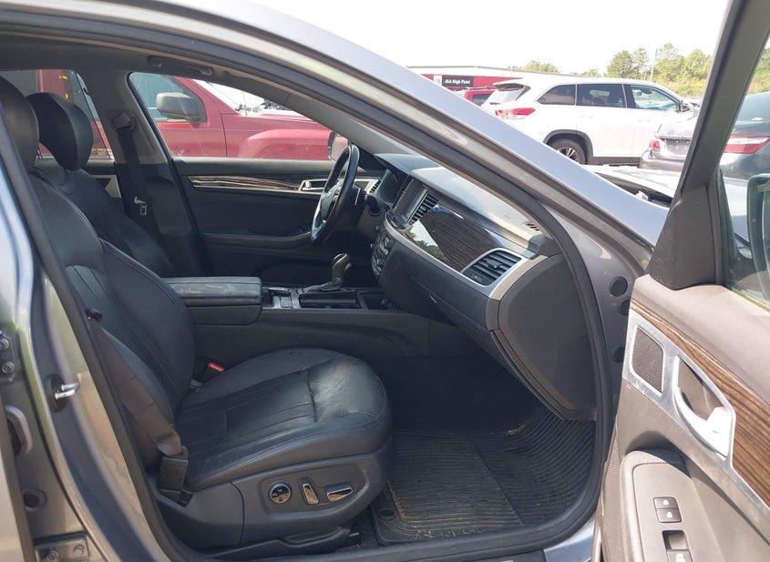 Hyundai Genesis