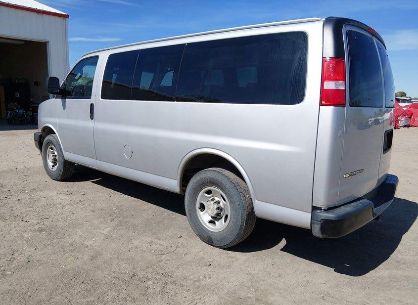Chevrolet Express 2500