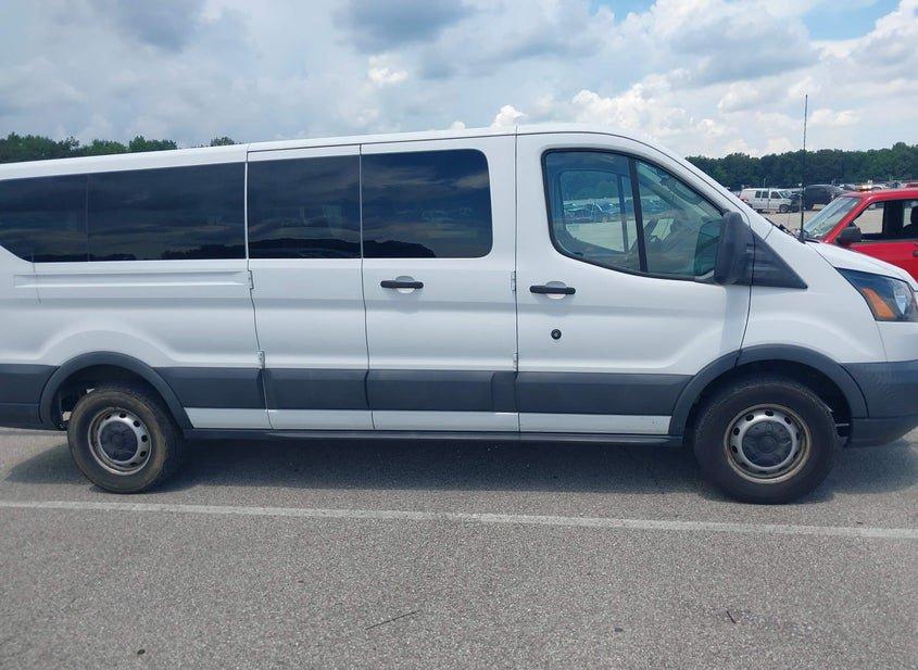 Ford Transit-350