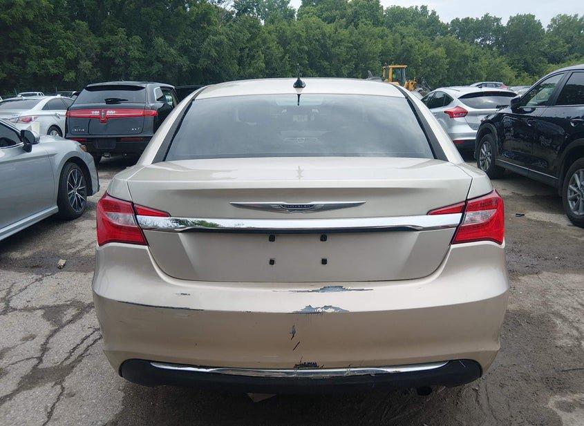 Chrysler 200