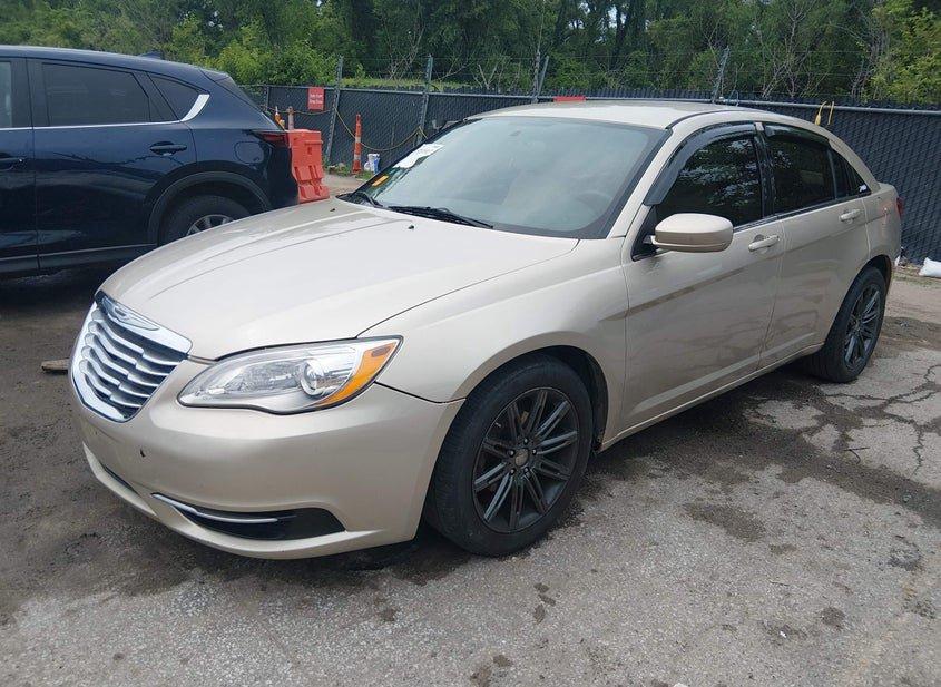 Chrysler 200