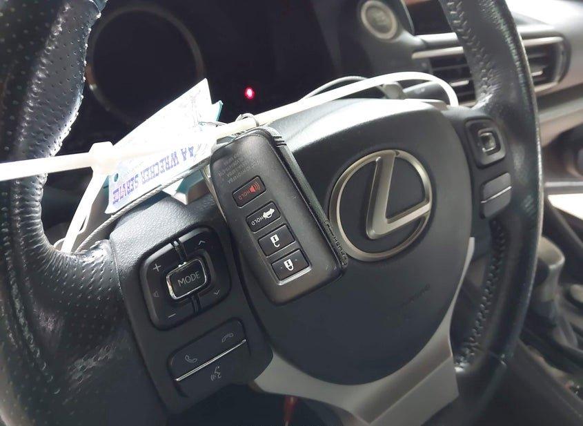 Lexus Rc 200T