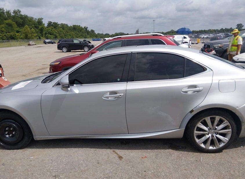 Lexus Is 200T