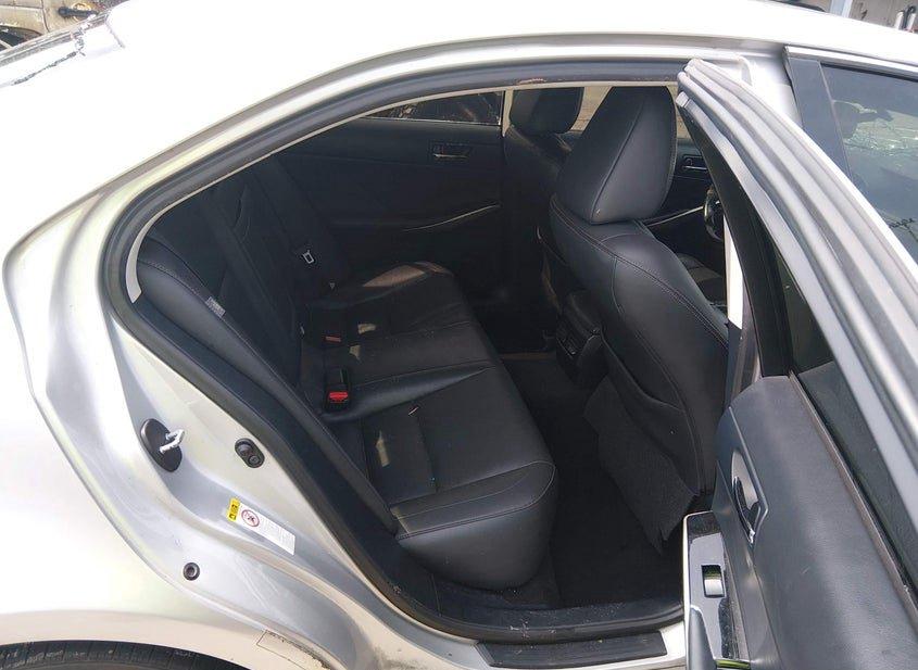 Lexus Is 200T