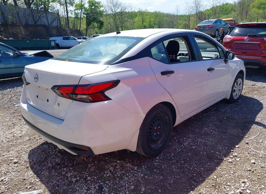 Nissan Versa