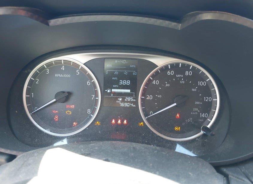 Nissan Versa