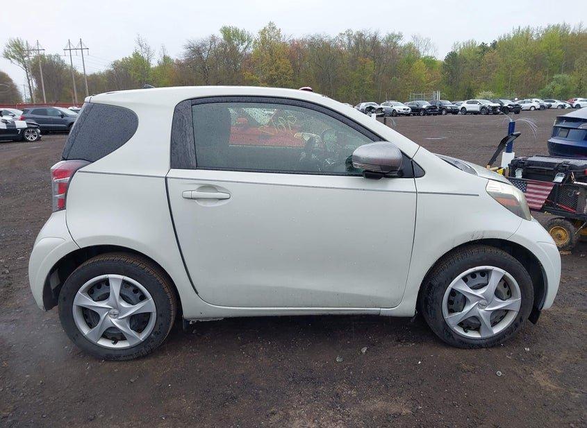 Scion Iq