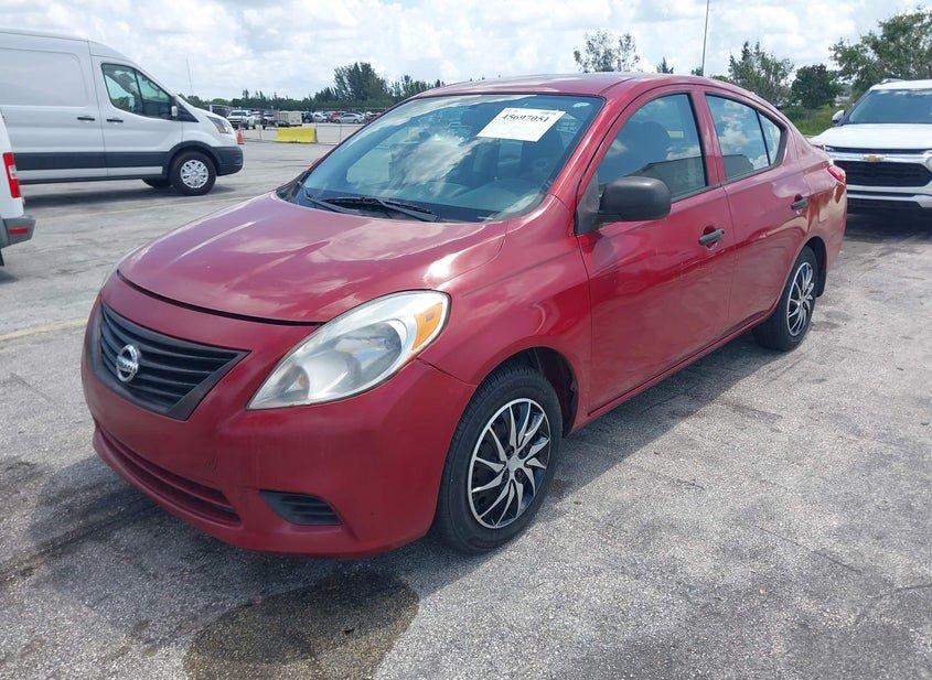 Nissan Versa