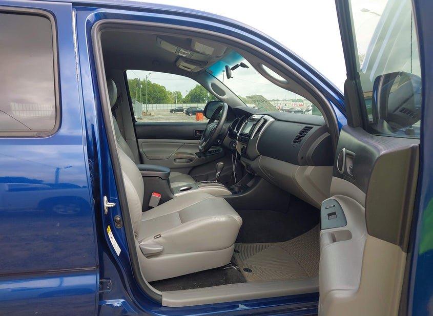 Toyota Tacoma