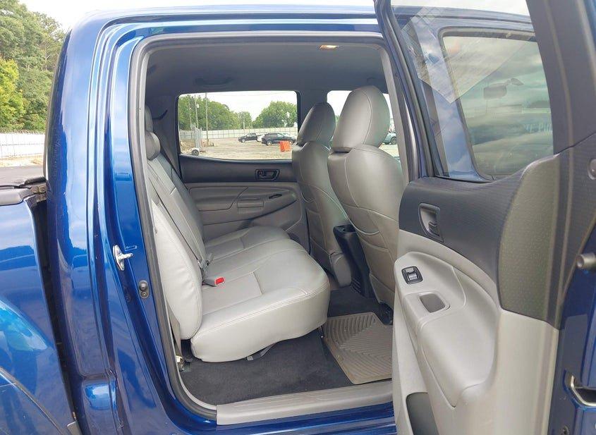 Toyota Tacoma
