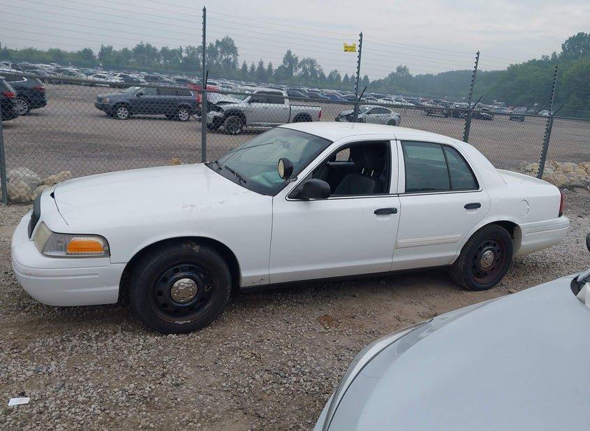 Ford Crown Victoria