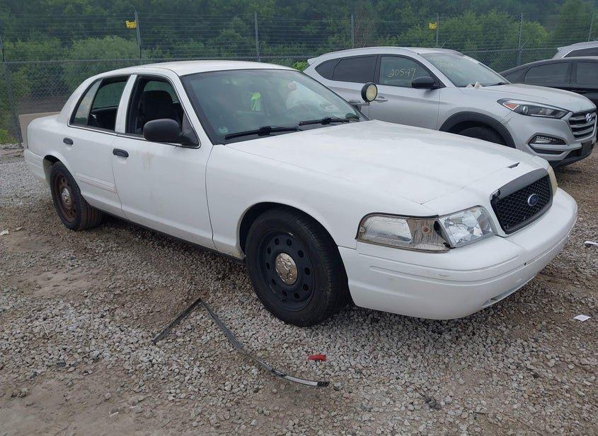 Ford Crown Victoria