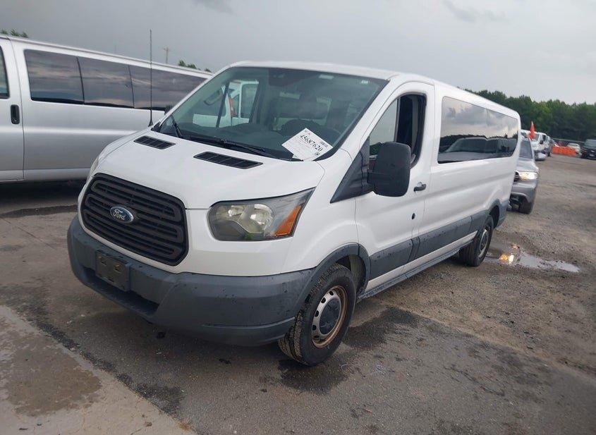 Ford Transit-350