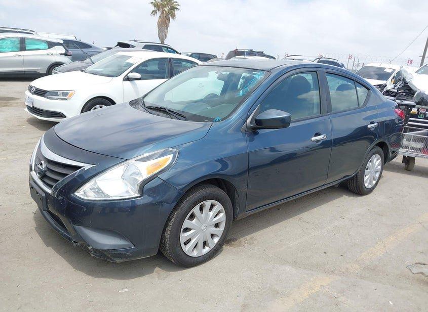 Nissan Versa
