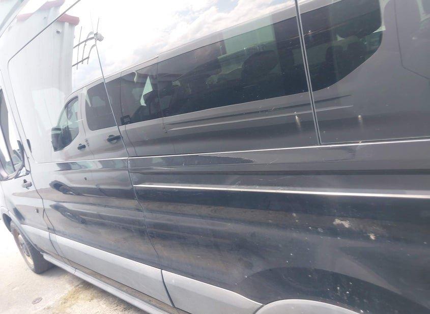 Ford Transit-350